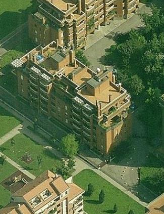 POSTO AUTO COMMERCIALE