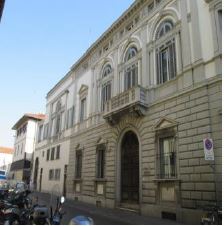 Appartamento + cantina. Piano 1-S1, di 183 mq