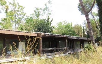 Villa di mq. 911 + relative pertinenze. Identificativi catastali: fg 905 part 65 sub 2-3-4-501-502-503