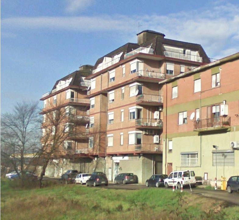 Appartamento sito al piano terzo della palazzina B scala B, contraddistinto con il numero interno 6, composto da 6,00 vani catastali