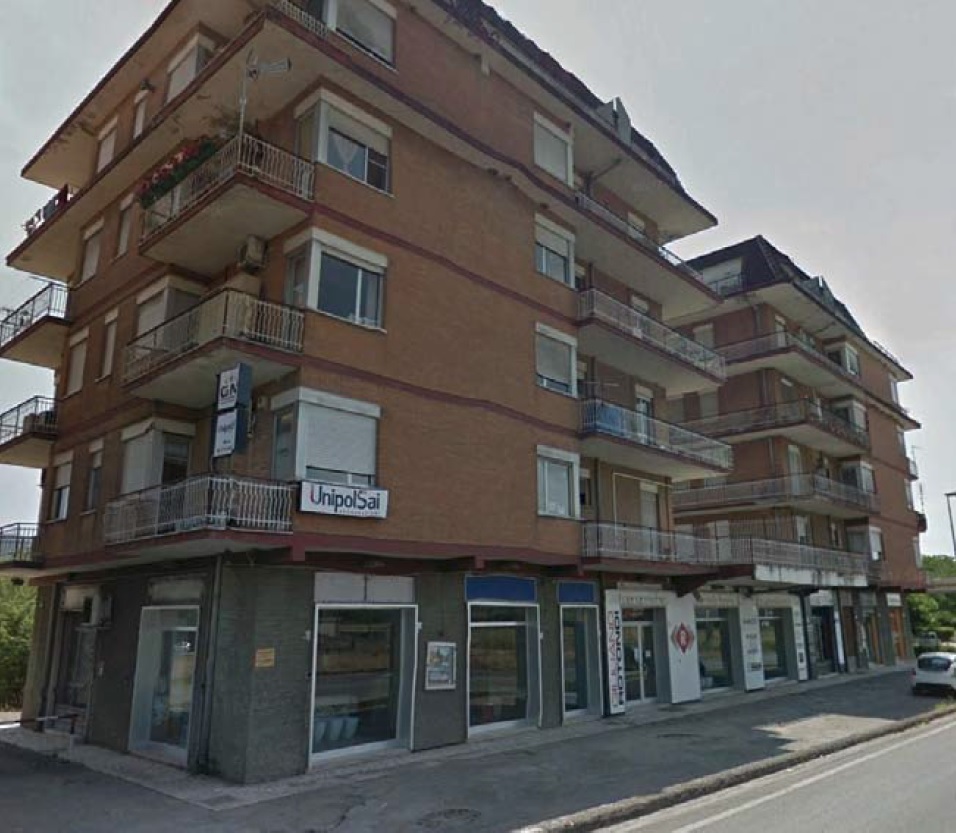 Appartamento sito al piano terzo della palazzina B scala B, contraddistinto con il numero interno 6, composto da 6,00 vani catastali