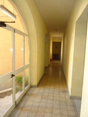 Descrizione: Ingresso, corridoio, 3 camere, cucina bagno e ripostiglio + locale cantina. Mq. 105. Identificativi catastali: Foglio 109, part. 44, sub. 18 con cantina  foglio 109, part. 44, sub. 41