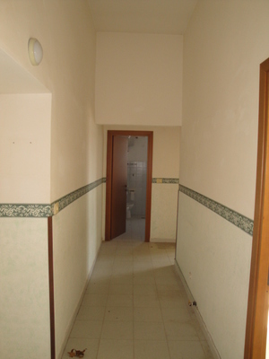 Descrizione: Ingresso, corridoio, 2 camere, cucina e bagno + locale cantina. Mq. 80. Identificativi catastali: Foglio 109, part. 44, sub. 35  con cantina  foglio 109, part. 44, sub. 44