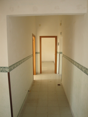 Descrizione: Ingresso, corridoio, 2 camere, cucina e bagno + locale cantina. Mq. 80. Identificativi catastali: Foglio 109, part. 44, sub. 35  con cantina  foglio 109, part. 44, sub. 44