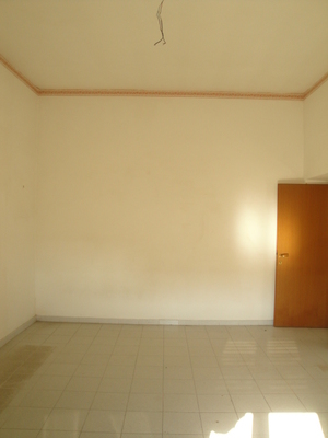 Descrizione: Ingresso, corridoio, 2 camere, cucina e bagno + locale cantina. Mq. 80. Identificativi catastali: Foglio 109, part. 44, sub. 35  con cantina  foglio 109, part. 44, sub. 44