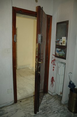 Descrizione: Cucina, bagno, ripostiglio, ingresso, 3 camere, 2 balconi. Mq. 98. Identificativi catastali: Foglio 909 part. 575 sub 85