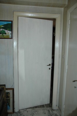 Descrizione: Cucina, bagno, ripostiglio, ingresso, 3 camere, 2 balconi. Mq. 98. Identificativi catastali: Foglio 909 part. 575 sub 85