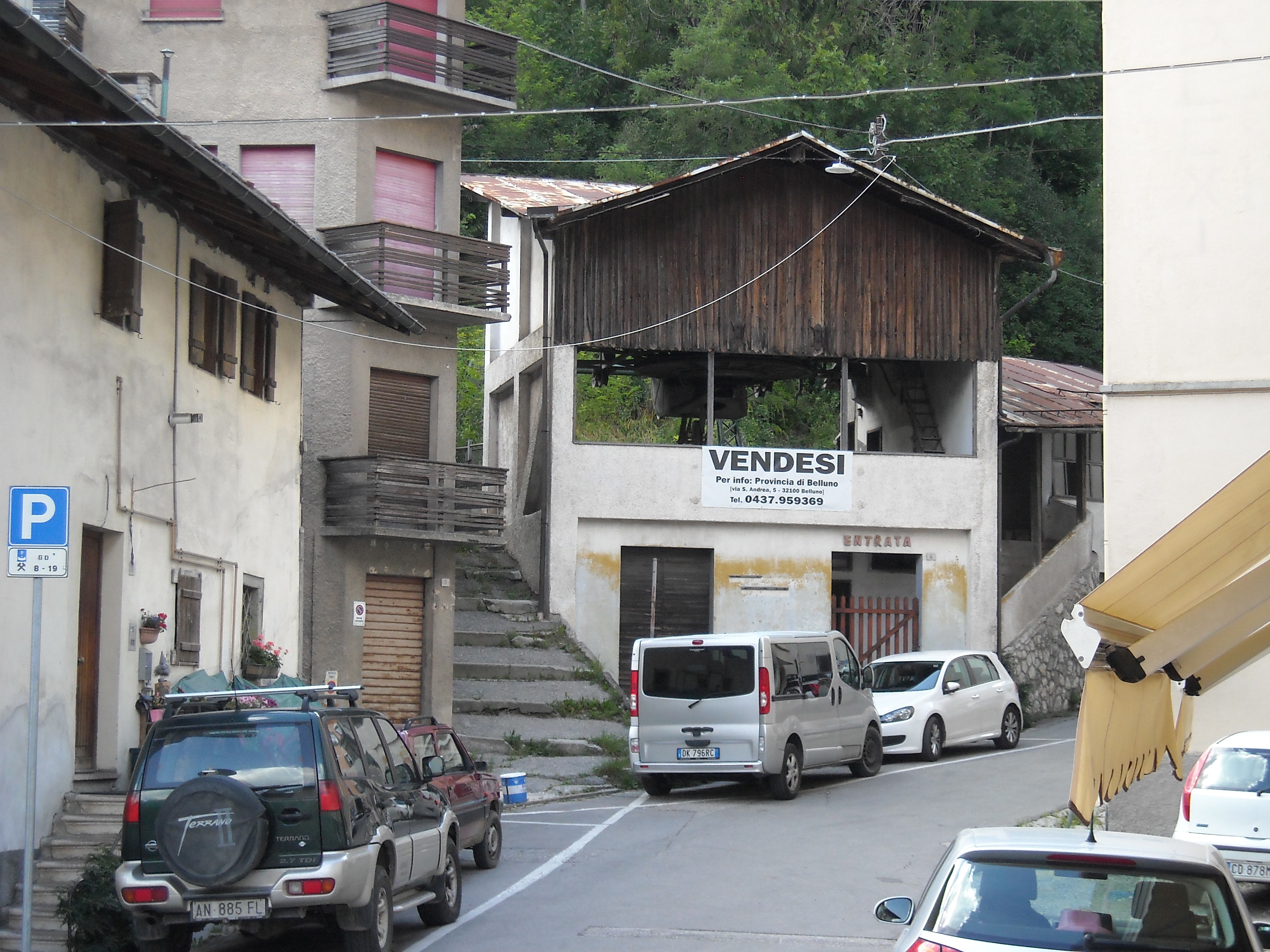 Ex stazione di partenza della seggiovia di Col Contras