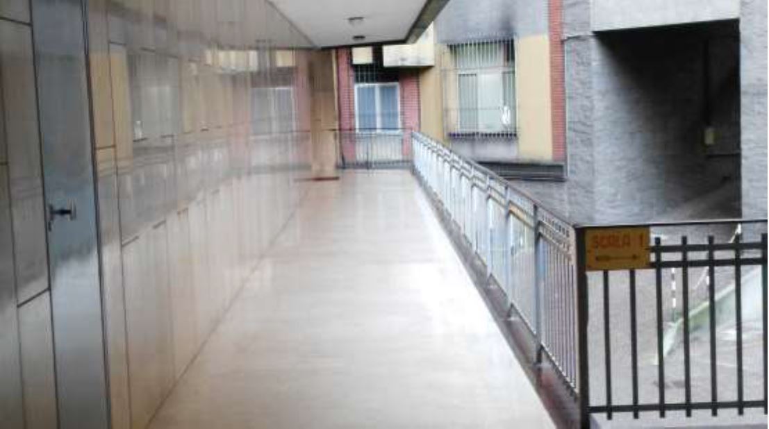 APPARTAMENTO  2 locali + servizi semplici + 1 CANTINA o SOFFITTA . Sup. MQ comprensiva di pertinenze 67. LIBERO. PIENA PROPRIETA'.