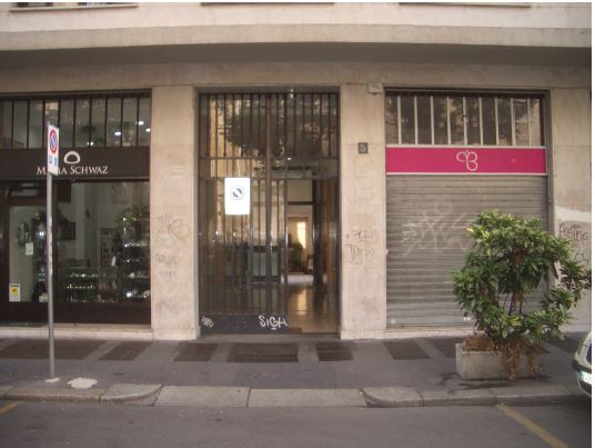 ABITAZIONE 1 locale + servizi semplici (3mq). Sup. MQ 26. LIBERO. PIENA PROPRIETA'.