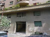 Descrizione: Unità immobiliare al piano sesto composta da 4 vani catastali. N.C.E.U. FG. 534 P.LLA 65 SUB 65. Mq. 62. LIBERO. PIENA PROPRIETA'