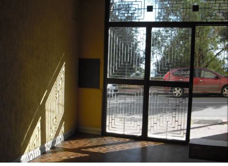 Descrizione: Abitazione composta da: ingresso, due disimpegni, due bagni, cucina cinque camere, ripostiglio e due balconi di cui uno ad angolo. N.C.E.U.PART. 100857 SEZ. CHI FG. 40 P.LLA 120 SUB 23. Mq. 148,3. Libero. Piena Proprietà