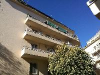 Appartamento sito in ROMA LUNGOTEVERE DELLE NAVI 22,  scala B, piano 2 INT.6BIS DI 4 VANI SENZA ASCENSORE. Mq. 108. N.C.E.U. categoria A2- foglio 550 part. 4 sub 14