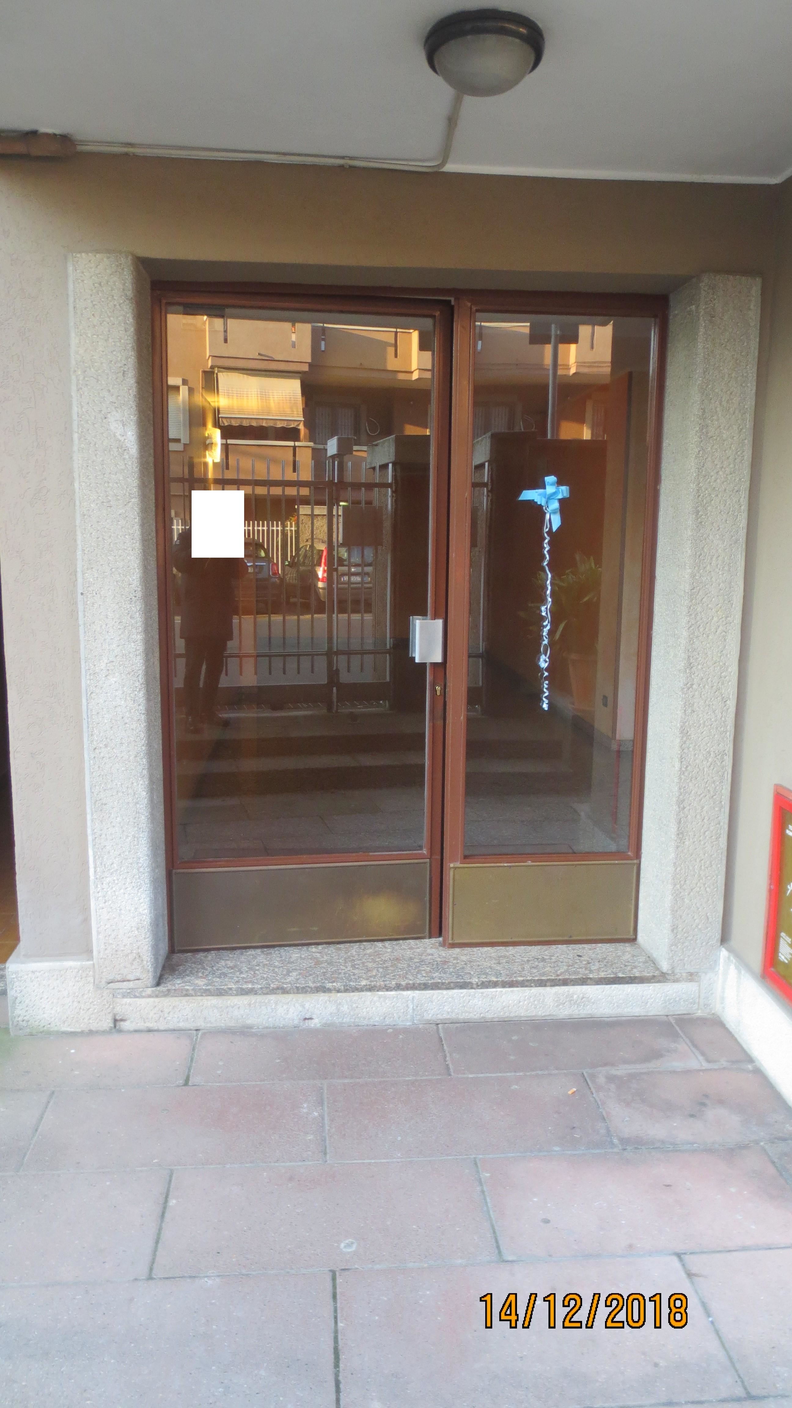 APPARTAMENTO  3 locali + servizi doppi + 1 CANTINA o SOFFITTA + 1 BOX AUTO Sup. MQ comprensiva di pertinenze 105. Libero. Piena Proprietà.