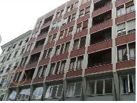 UFFICIO COMMERCIALE Sup. MQ comprensiva di pertinenze 80. Libero. Piena Proprietà.