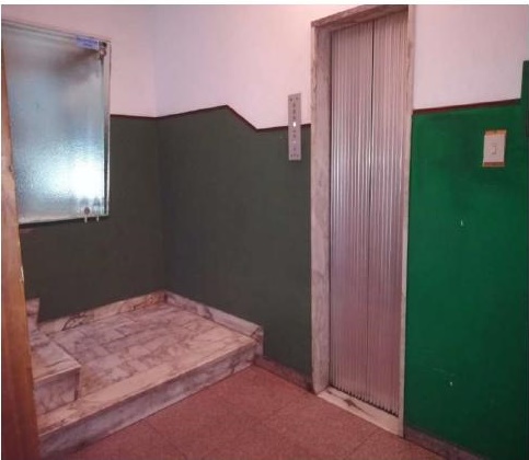 UFFICIO COMMERCIALE Sup. MQ comprensiva di pertinenze 80. Libero. Piena Proprietà.