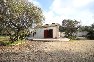  civile abitazione a Sannicola in Via Vicinale Coppe s.n.c. composta da nove virgola cinque vani catastali ai pieni terra-primo con terreno agricolo circostante esteso circa ettari uno e centiare diciannove