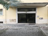 APPARTAMENTO INT.13 DI 6 VANI CON ASCENSORE.Mq. 110 + CANTINA. Identificativi catastali categoria A3- foglio 896 part. 344 sub 13. Libero