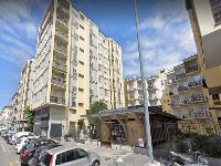 Descrizione: Laboratorio con WC posto al piano S1. N.C.E.U. Foglio 485 Particella 192 Sub. 787. Mq. 54. Libero.Piena proprietà