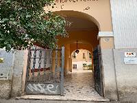 APPARTAMENTO DI 5,5 VANI SENZA ASCENSORE. Mq. 117. Identificativi catastali categoria A4- foglio 893 part. 30 sub 527. Libero. LE VISITE PRESSO GLI IMMOBILI SARANNO ESEGUITE ESCLUSIVAMENTE NEI GIORNI E ORARI INDICATI NEL CAMPO NOTE, PREVIA PRENOTAZIONE OBBLIGATORIA DA EFFETTUARSI A MEZZO MAIL ALL'INDIRIZZO prenotazione.alloggi@aterroma.it TASSATIVAMENTE ENTRO LE ORE 14:00 DEL GIORNO FERIALE PRECEDENTE A QUELLO PREVISTO PER LA VISITA.
