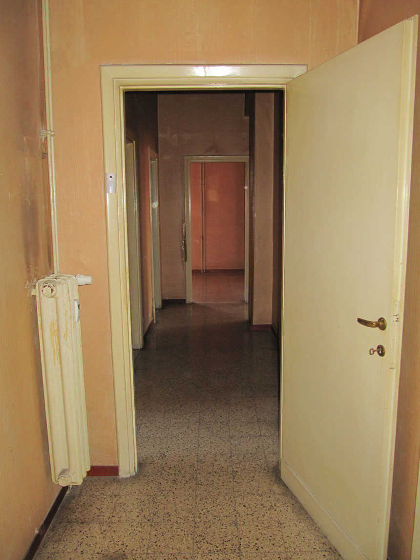 APPARTAMENTO INT.12 DI 6,5 VANI CON ASCENSORE + pertinenziale CANTINA. Mq. 110. LIBERO. Identificativi catastali categoria A2- foglio 535 part. 118 sub 44