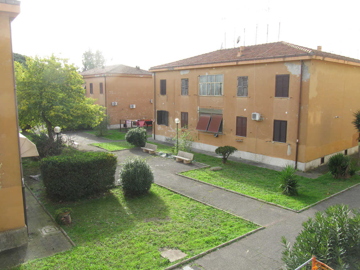 APPARTAMENTO INT.6 DI 5 VANI CON ASCENSORE. Mq. 98. LIBERO. Identificativi catastali categoria A4- foglio 843 part. 600 sub 20