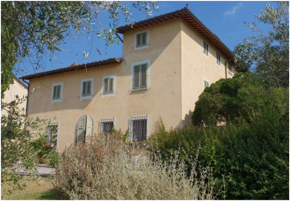 In Comune di Scandicci (FI), appartamento per civile abitazione posto in Via di Vingone, nn. 12-14, dislocato ai piani terreno, primo, secondo e seminterrato; distinto al Catasto Fabbricati del Comune di Scandicci nel foglio di mappa 30 dalla particella 31, subalterno 505, categoria A/2.