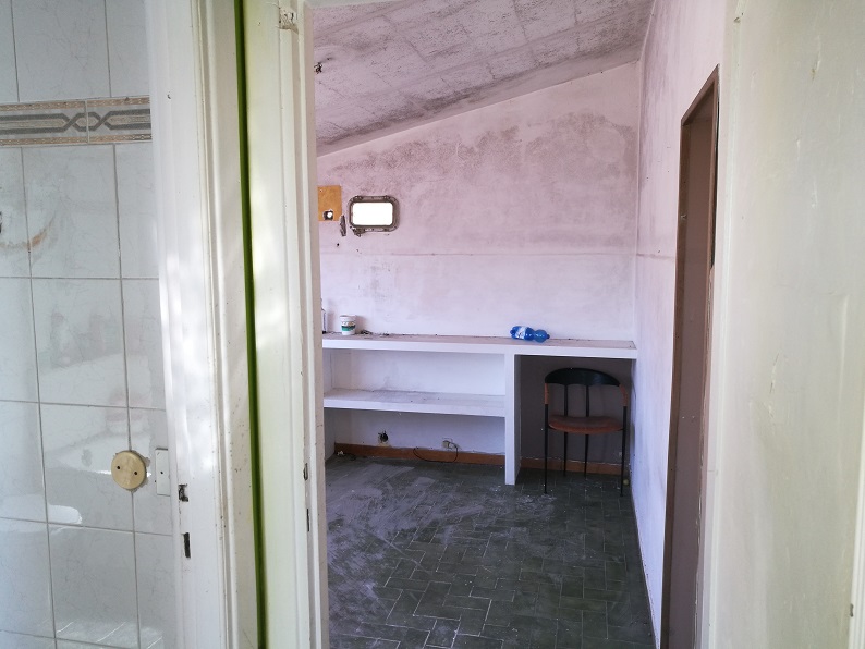 APPARTAMENTO INT.23 DI 3,5 VANI CON ASCENSORE in ROMA Via della Farnesina n°84, scala C, piano 5 + pertinenziale TERRAZZO. Mq. 78. LIBERO. Identificativi catastali A/4, foglio 240, part. 55, sub. 21
