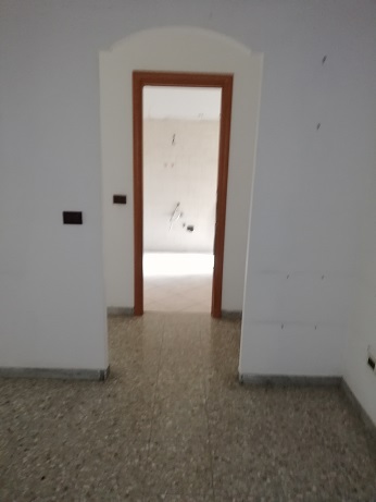 APPARTAMENTO INT.9 DI 8 VANI CON ASCENSORE in ROMA Via Bova n°1, scala C, piano 3-S1 + pertinenziale CANTINA/ BALCONI. Mq. 143. LIBERO. Identificativi catastali A/3, foglio 975, part. 335, sub. 66