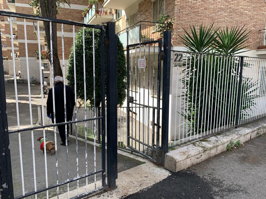 APPARTAMENTO INT.13 DI 5,5 VANI CON ASCENSORE in ROMA Via Aristide Leonori n°22, scala Q, piano 6-S1 + pertinenziale CANTINA/ BALCONI. Mq. 112. LIBERO. Identificativi catastali A/3, foglio 845, part. 271, sub. 96