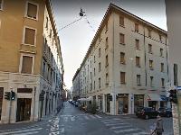 Appartamento + Cantina e soffitta. Piena Proprietà lotto libero al 1 turno d'asta.