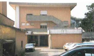 Compendio immobiliare (ex Colonia) con terreni e sovrastanti fabbricati con accesso anche dal litorale Adriatico di Jesolo Lido. Mq 51.716. Piena Proprietà lotto libero al rogito al primo turno d'asta.