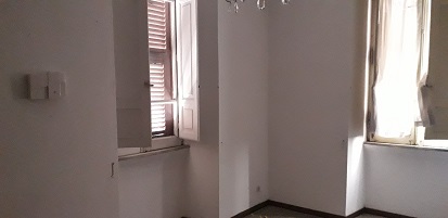 APPARTAMENTO INT.4 DI 5,5 VANI CON ASCENSORE + pertinenziale BALCONI; mq 116. Identificativi catastali categoria A/2- foglio 571 part. 16 sub. 20