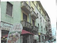 APPARTAMENTO 3 locali + servizi semplici