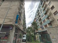 Magazzino posto al piano S1;  Il locale catastalmente risulta censito con due subalterni distinti (fg.513, map171, sub757 e fg. 513, map.19, sub33); allo stato attuale i due subalterni formano un unico locale.. Identificativi Catastali [N.C.E.U.] Foglio 513 Particella 171 Sub. 757
Foglio 513 Particella 19 Sub. 33