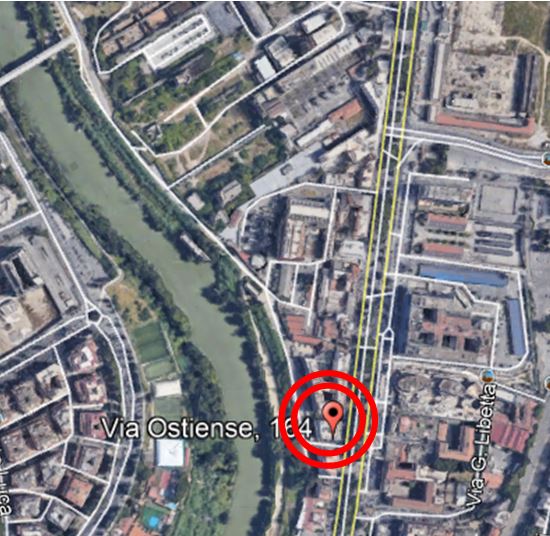 Locale costituito da un ambiente principale al piano Terra con bagno, con tre vetrine su strada. Identificativi Catastali [N.C.E.U.] FOGLIO 819; Part. 271; SUB 503.