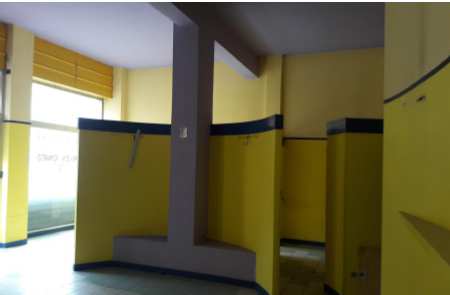 Immobile sito in Latina (LT), Via Eroi del Lavoro 12 (sc.B, piano 6, int. 11). Unità immobiliare al piano sesto composta da due camere, cucina, un bagno, ingresso, disimpegno, e due balconi. Identificativi Catastali [N.C.E.U.] Unità Residenziale cat. A/2 foglio 140 part. 88 sub 45