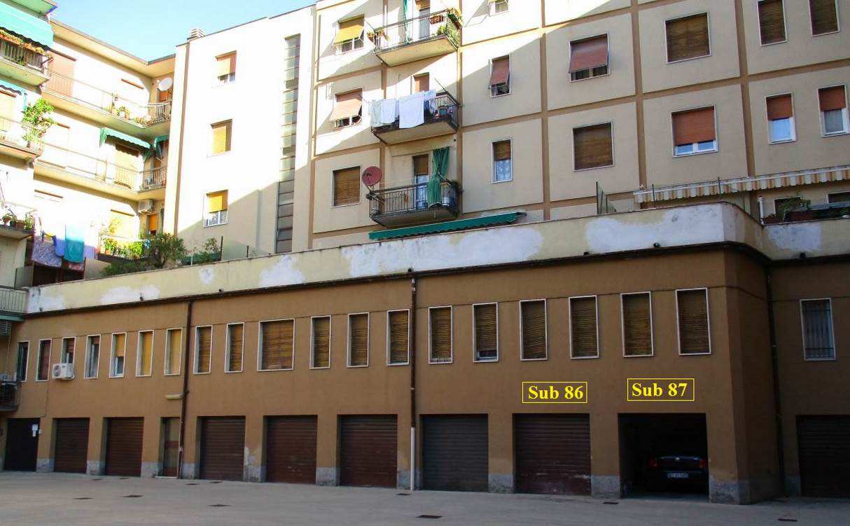 Box in Brescia (BS) Via Piemonte n.2/A (sub 87); 17 mq. Piena proprietà lotto LIBERO, turno 2^.
