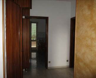 Appartamento + Cantina + box in Desenzano del Garda (BS) Via Vittorio Veneto n.54/59; 92 mq + 13 mq. Piena proprietà lotto LIBERO, turno 2^.