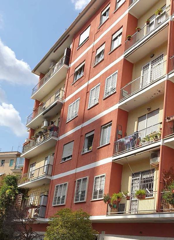 Magazzino con ripostigli sito in Roma, Via Fabiola 7/a. Unità Commerciale cat. C/2 Foglio 454; Part. 1425; Sub 502.