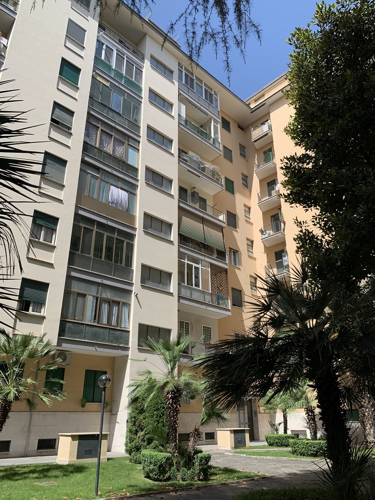 APPARTAMENTO INT.14 DI 4 VANI CON ASCENSORE e BALCONE. Dati Catastali [N.C.E.U.] cat.A/3, fg. 853, part. 50, sub. 505. CANTINA N.14 DI 7 MQ. CATASTALI. Dati Catastali [N.C.E.U.] cat.C/2, fg. 853, part. 50, sub. 506.