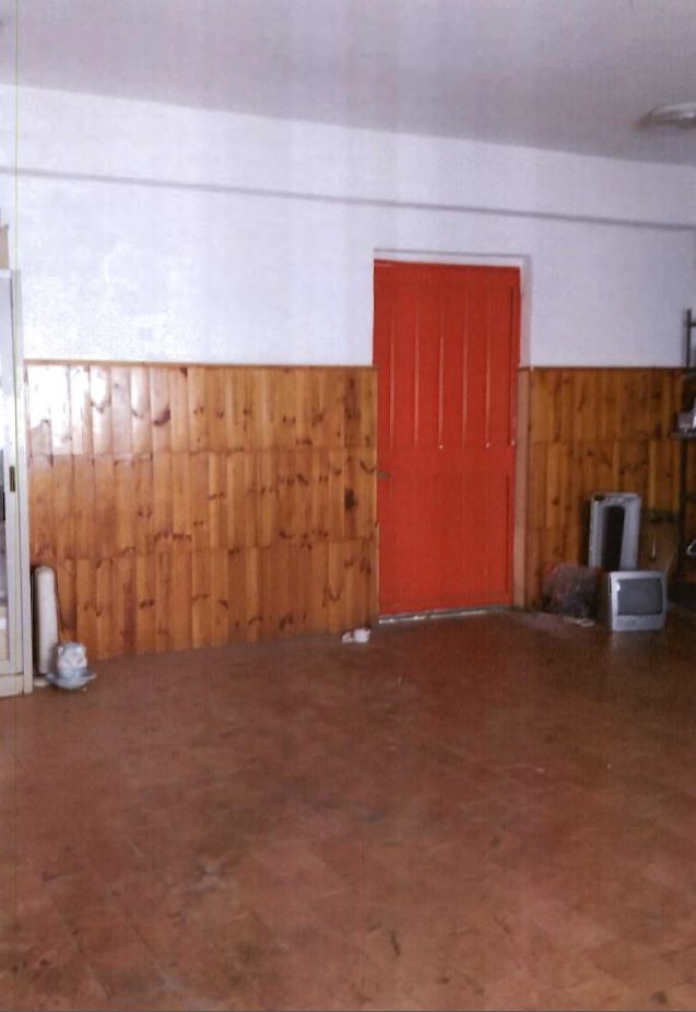 12 vani catastali con n. 2 locali wc - scala ad uso esclusivo. Identificativi Catastali - [N.C.E.U.] Unità Residenziale cat. A/2 Sez. RC foglio 21 part. 222 sub 121