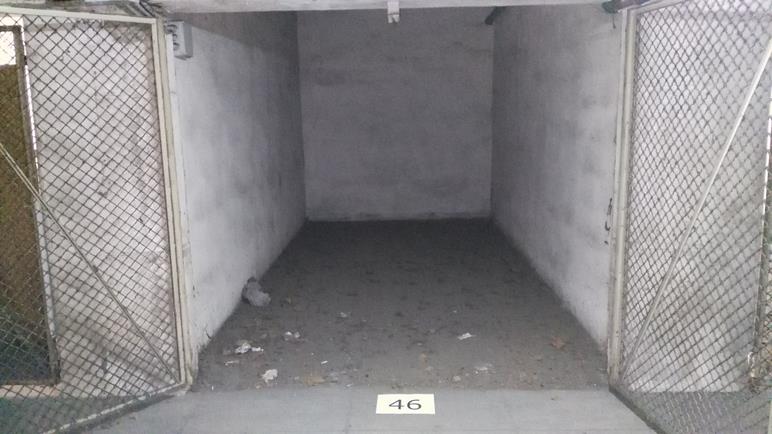 posto auto in autorimessa interrata condominiale. Identificativi Catastali - [N.C.E.U.] Unità non Residenziale cat. C/6 foglio 75 part. 40 sub. 16