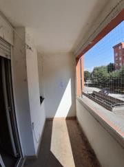 Appartamento al piano 1 costituito da cucina, soggiorno/pranzo, due camere, due bagni e due terrazze + box auto in autorimessa interrata condominiale. Identificativi Catastali [N.C.E.U.]: unità residenziale cat. A/3 foglio 48 (ex G/6) part. 1196 sub 200 rendita 464,81 e unità secondaria cat. C/6 foglio 48 (ex G/6) part. 1196 sub 50 rendita 99,16