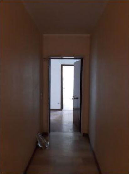 APPARTAMENTO  4 locali + servizi doppi e BOX AUTO PERTINENZIALE