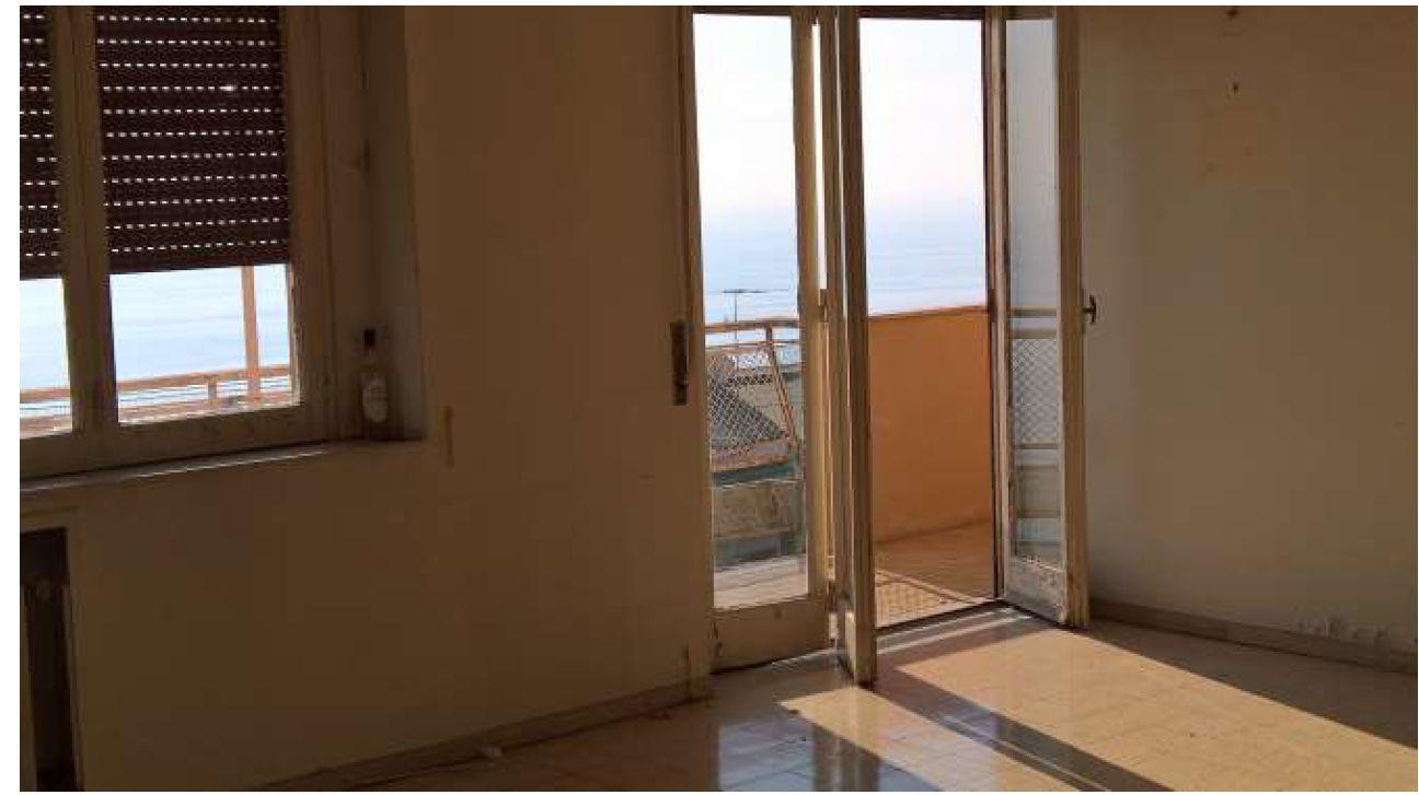 APPARTAMENTO  6 locali + servizi doppi