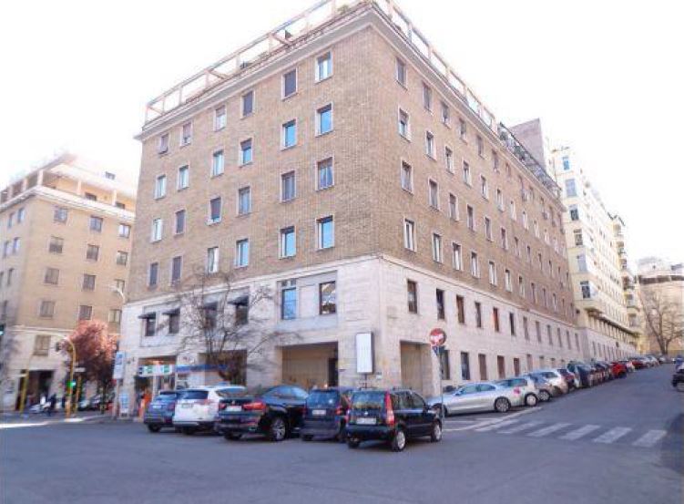 APPARTAMENTO  3 locali + servizi semplici + 1 CANTINA o SOFFITTA