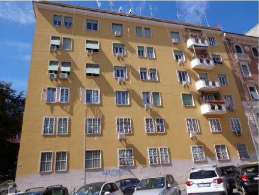APPARTAMENTO  3 locali + servizi semplici + 1 CANTINA o SOFFITTA