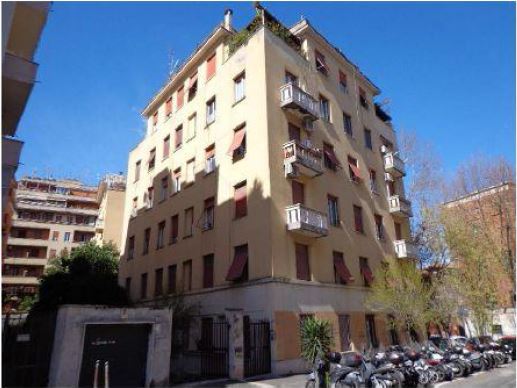 APPARTAMENTO  3 locali + servizi doppi + 1 CANTINA o SOFFITTA