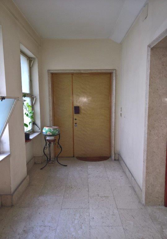 APPARTAMENTO  3 locali + servizi semplici + 1 CANTINA o SOFFITTA